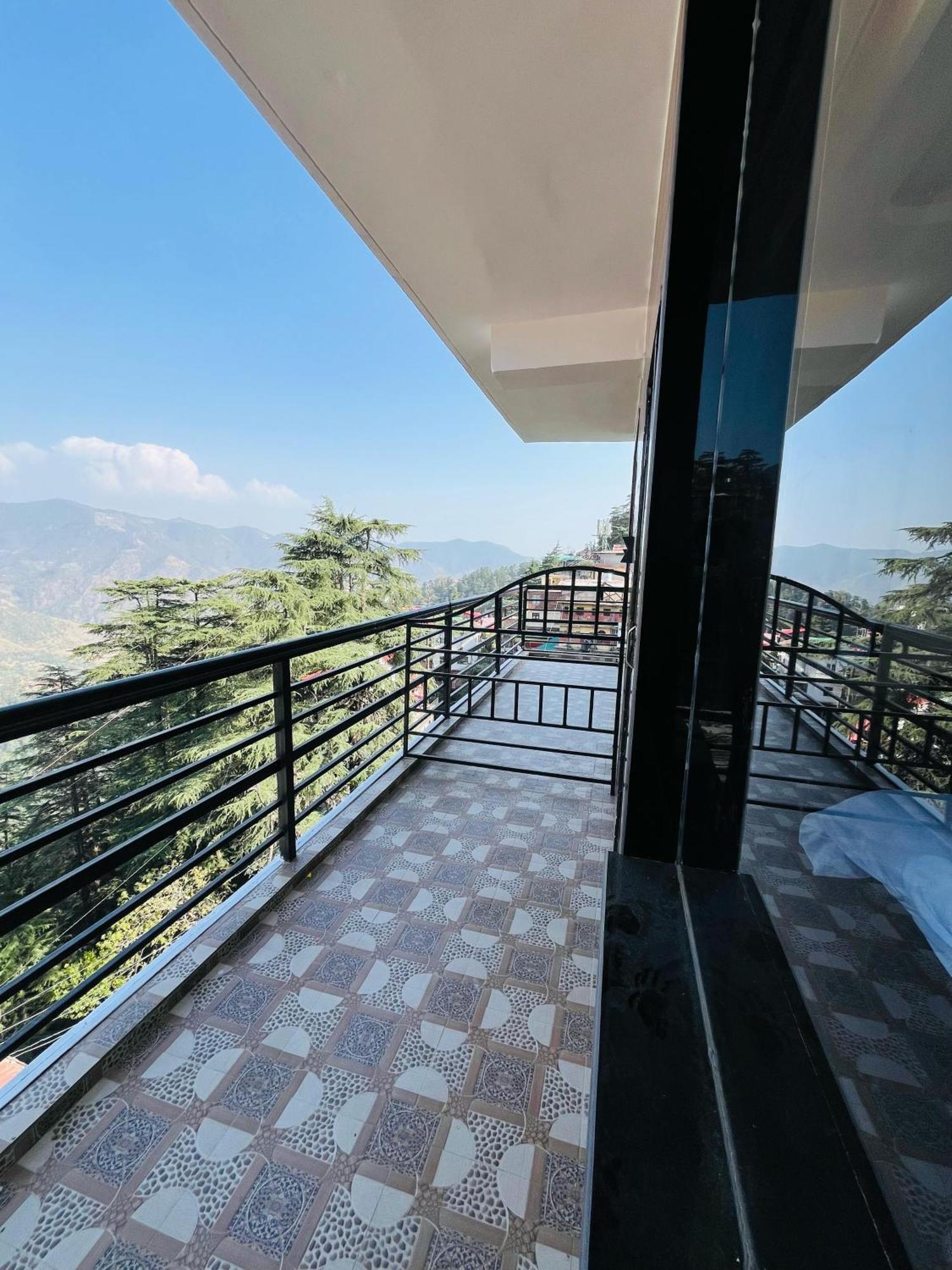Ambrosia Grand Bed and Breakfast Shimla Exteriör bild